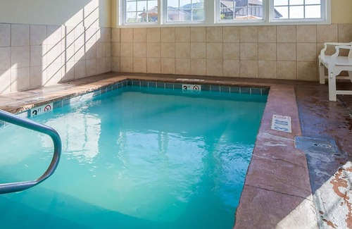 Boyne Falls Condo | Bluegreen Vacations Mountain Run at Boyne 2 Bedroom Resort