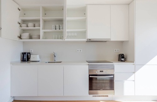 Sao Joao de Deus Apartment | Blueground | Areeiro, balcony, nr Praça de Londres