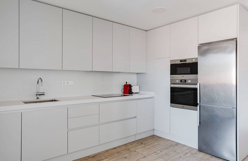 Sao Jorge de Arroios Apartment | Blueground | Arroios, elevator, washer