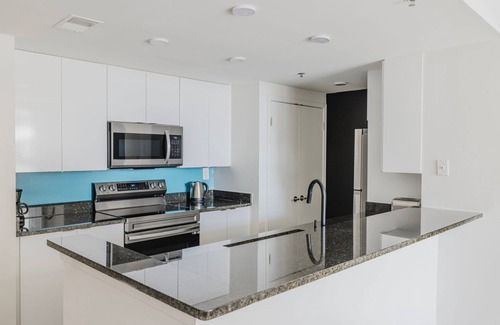 Ballston Apartment | Blueground | Ballston, pool, nr Arlington Cemetery