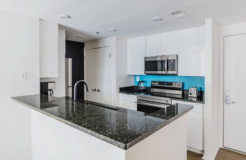 Ballston Apartment | Blueground | Ballston, pool, nr Arlington Cemetery