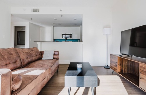 Ballston Apartment | Blueground | Ballston, pool, nr Arlington Park
