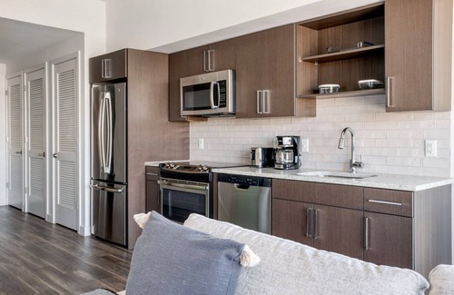 West End Apartment | Blueground | Dupont Circle, rooftop pool, nr Lincoln Memorial