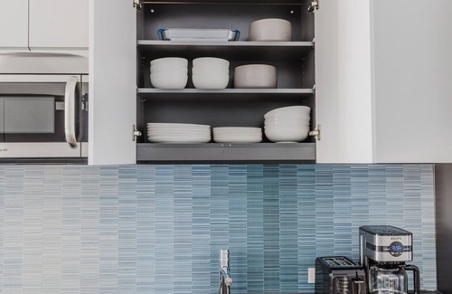 Boston Apartment | Blueground | East Boston, art & pool, nr park