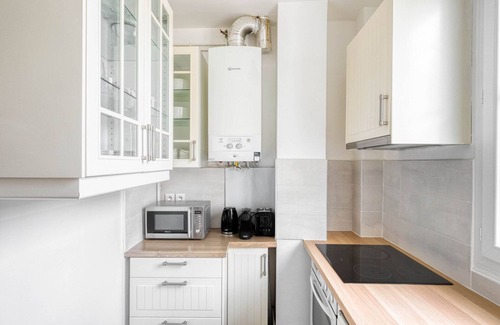 Quartier de la Salpetriere Apartment | Blueground | Jardin des Plantes, fully furnished