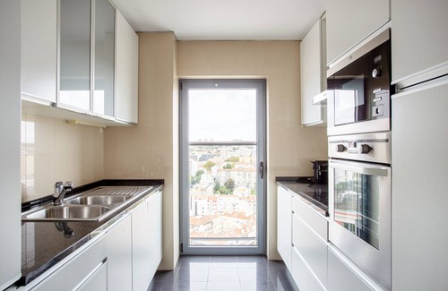 Parque das Nacoes Apartment | Blueground | Parque das Nações, great views