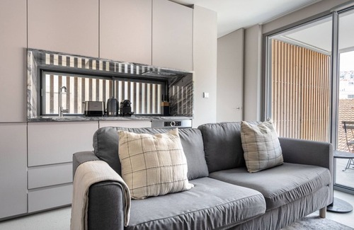 Santo Antonio Apartment | Blueground | Santo António, pool