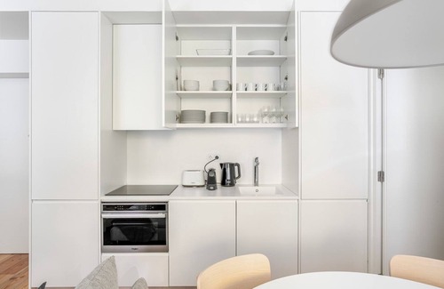 Santo Antonio Apartment | Blueground | Santo António, view, nr Parque Eduardo VII