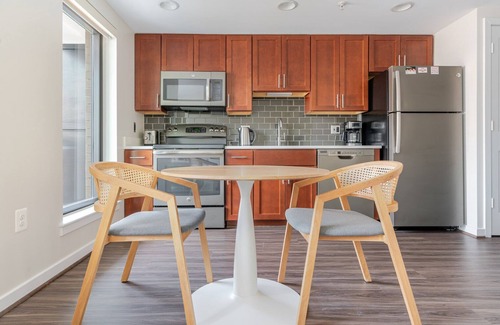 Ballston Apartment | Blueground | Virginia Sq, pool & w/d, nr parks