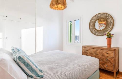 Mykonos Apartment | Blueisla Sea View Suite B