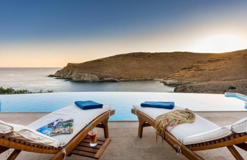Syros Villa | BluEros Luxury Villa - Syros Private Pool Gem