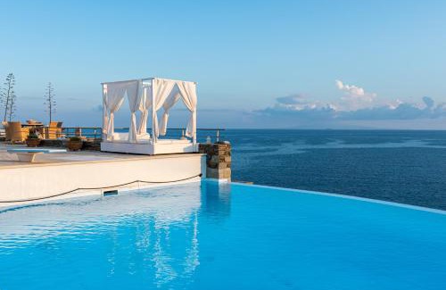 Syros Villa | BluEros Luxury Villa - Syros Private Pool Gem