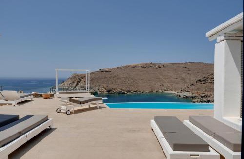 Syros House | Blueros - Olive suite