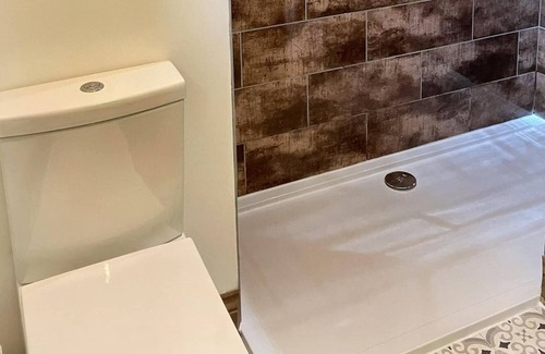 Llanybri House | BlueStone-Hot Tub-Woodlandlodges-Pembrokeshire-Tenby