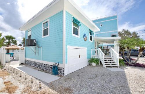 Fort Myers Beach House | Bluewaters Resort by Sun Palace Vacations