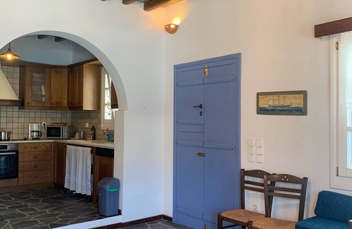 Sifnos House | BlueWhite Villa ideal for families and friends, Vathi Sifnos