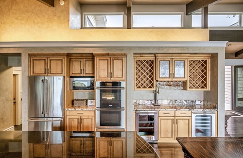 Gualala House | Blufftop home with hot tub & forever oceanfront views & private cottage