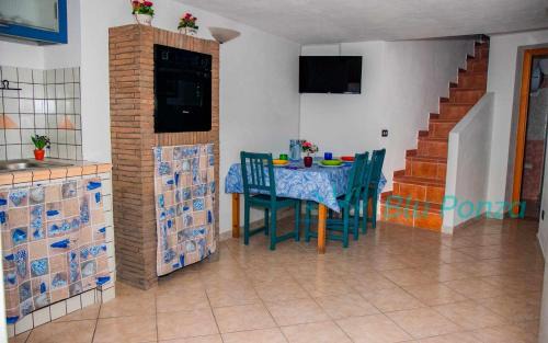 Le Forna Apartment | BluPonza Case Vacanza Appartamento Orchidea