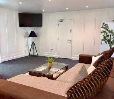 Blyth House | Blyth Rooms