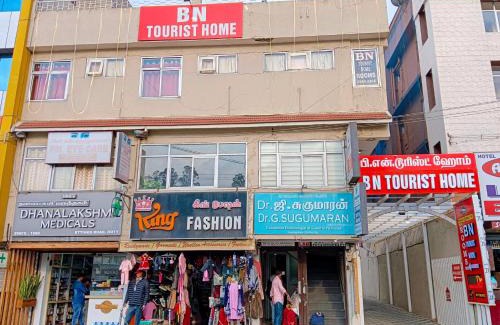 Ooty Hotel | BN Tourist Home