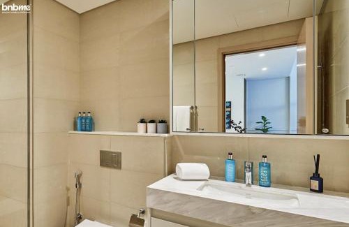 Downtown Dubai Apartment | bnbmehomes - Imperial Avenue