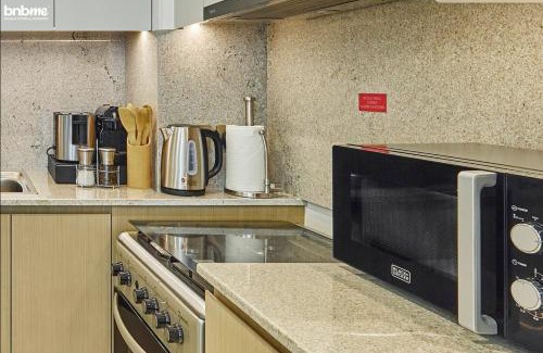 Downtown Dubai Apartment | bnbmehomes - Imperial Avenue