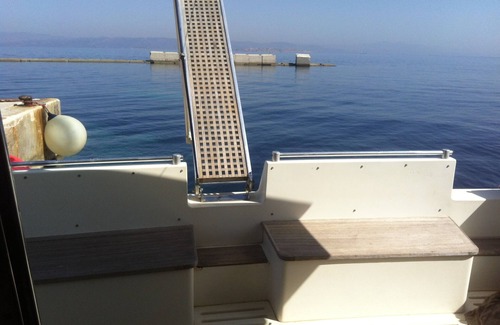 Mikrolimano Boat Rental | Boat Ferretti Altura 49 M/Y in Mikrolimano