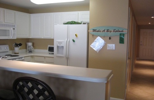 Gulf Shores Condo | Boat Slip - Pool- Screened balcony- Water front. 30 DAY MINIMUM STAY.