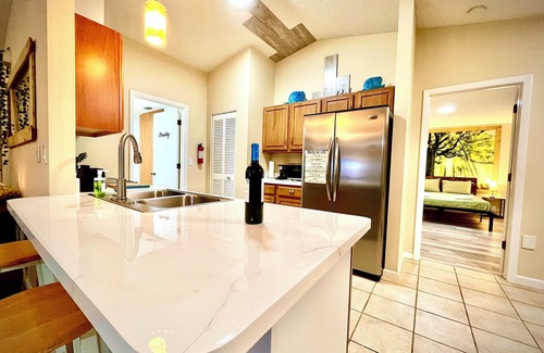 Palm Bay House | Boat Waterfall House with a treasure hunt experience for kids