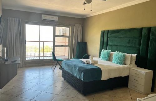 Schoemansville House | Boat Yard Guest House