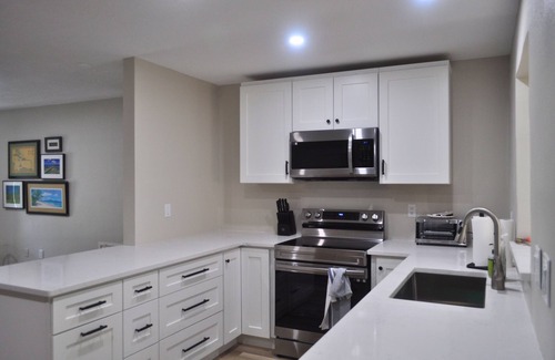 St. Lucie Village House | Boaters Dream - Waterfront - 2 miles from Inlet - 3 Bed, 2 Bath