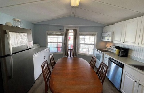 Marathon House | Boater’s Seaside Dream 45 ft dock M#13