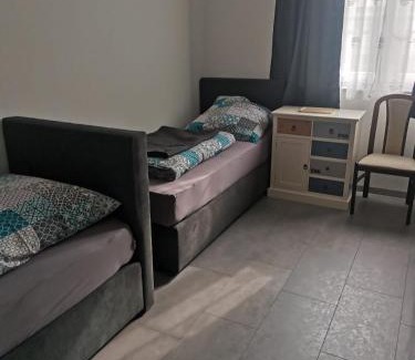 Bielefeld House | Bob's Zimmer