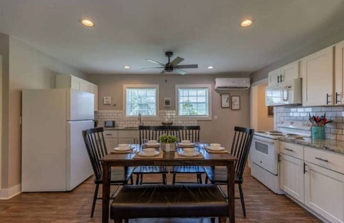 Elk Park House | Bobbie Jean's Cozy Mountain Farmhousen