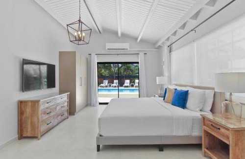 Bakval Villa | Bocobay Beach House
