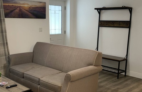 Tweed Apartment | Bogart House next to 4wheel trails