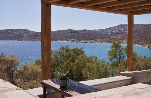 Ano Mera House | Boheme Beach Houses