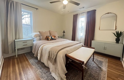 Donelson House | Boho Nashville Getaway~ 10 mins to Broadway!