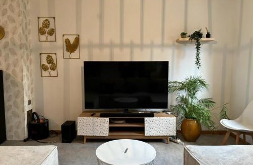 Grandvilliers House | BoiKlo - Private pool, Billard, Spa Nordique 10p