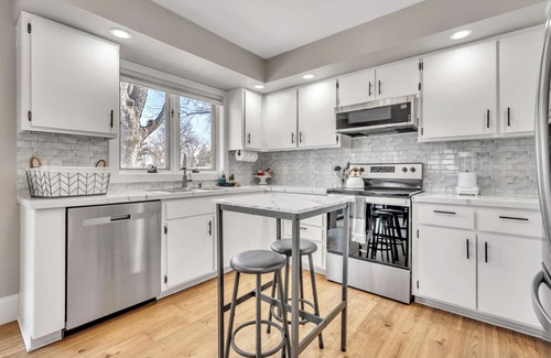 West Okoboji House | Boji Getaway on the Golf Course