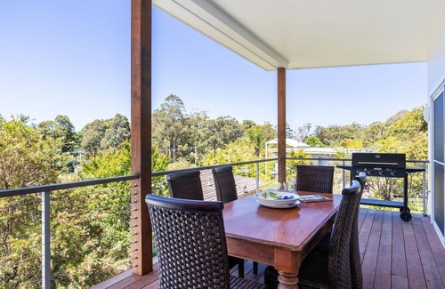 Mollymook Beach House | Bombora Pearl in Mollymook