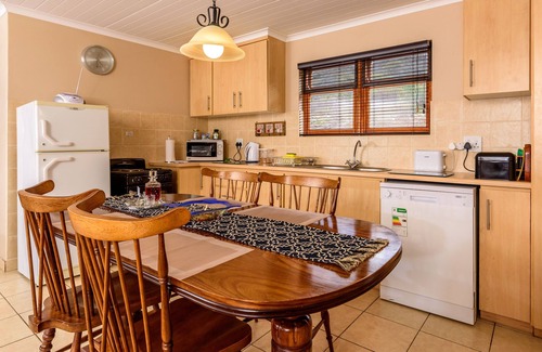 Montagu Cottage | Bon Accord Farm Cottages