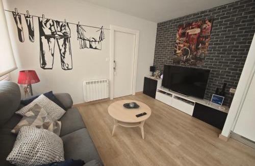 Ermua Apartment | Bonito Loft en Ermua. Cómodo y funcional.