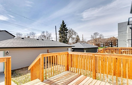 Edmonton House | Bonnie Doon. New Infill. 3bd/2.5bth. Garage parking.