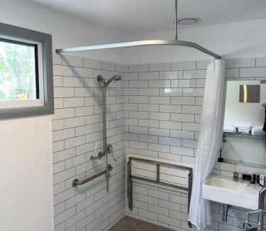 Old Bar Hotel | Boogie Woogie Beach House