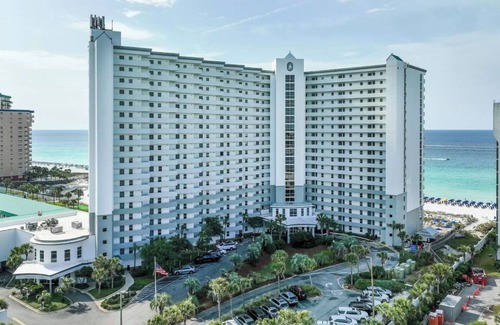 Destin Condo | 🦩Book Me Baby! Beach Penthouse at Pelican Beach🦩