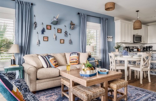 Gulf Shores House | Book Nov Family Gulf Stay! Short Walk to Beach!