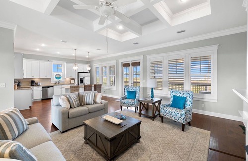 Port St. Joe House | Book Now for Fall! Bay front and Private Pool! Minutes to the Beach, Fishing and Restaurants!