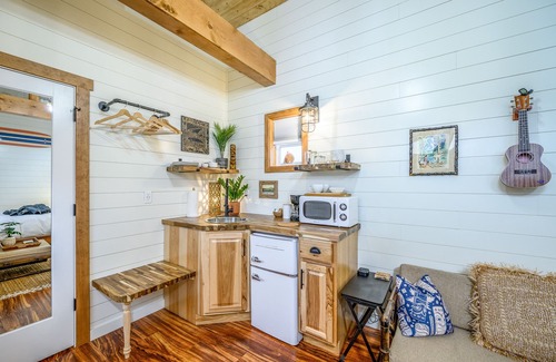 McMinnville Cottage | Book the Surf Shack at The Boutique Retreat in historic downtown McMinnville.