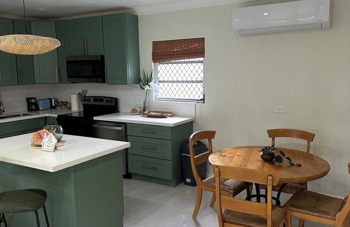 Nassau Apartment | Boom Pine Modern Island Retreat - Walk to Beaches, Food, Attractions & More